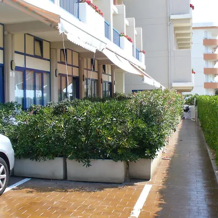 Condominio Penelope 102 *
